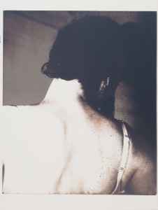 ohne Titel (weibliches Rücken-Halbportrait)